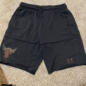 Large project rock shorts